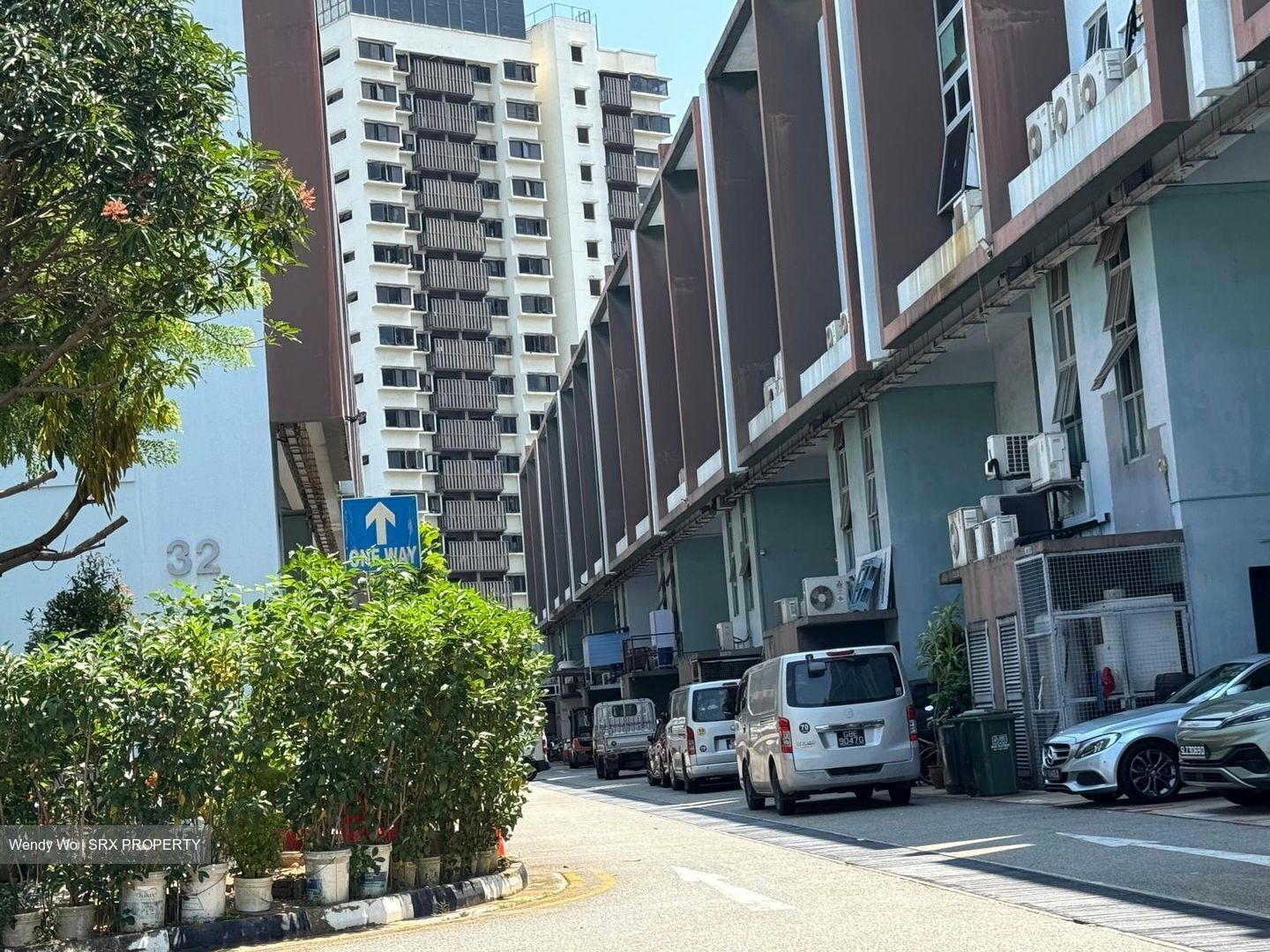 Enterprise Hub (D22), Factory #466372551